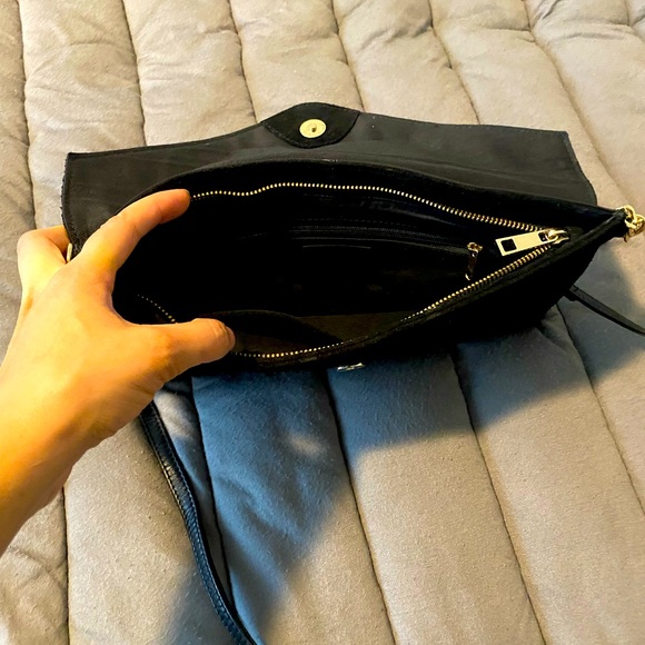 Black suede envelope purse - Picture 4 of 5